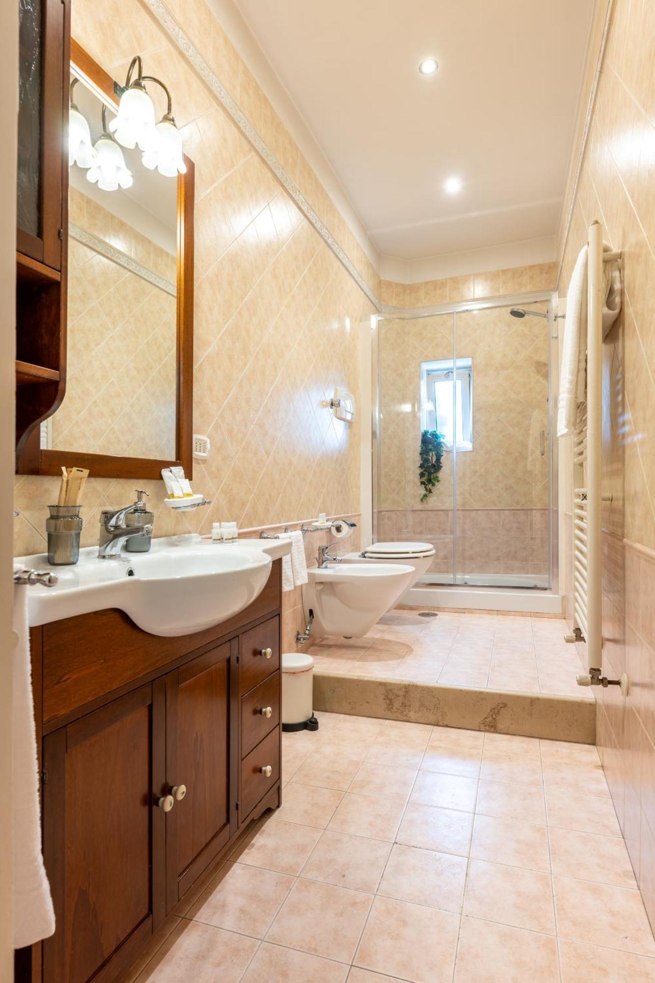 100Mq Maison Paradise - Central & Elegant Apt Bari Exteriör bild